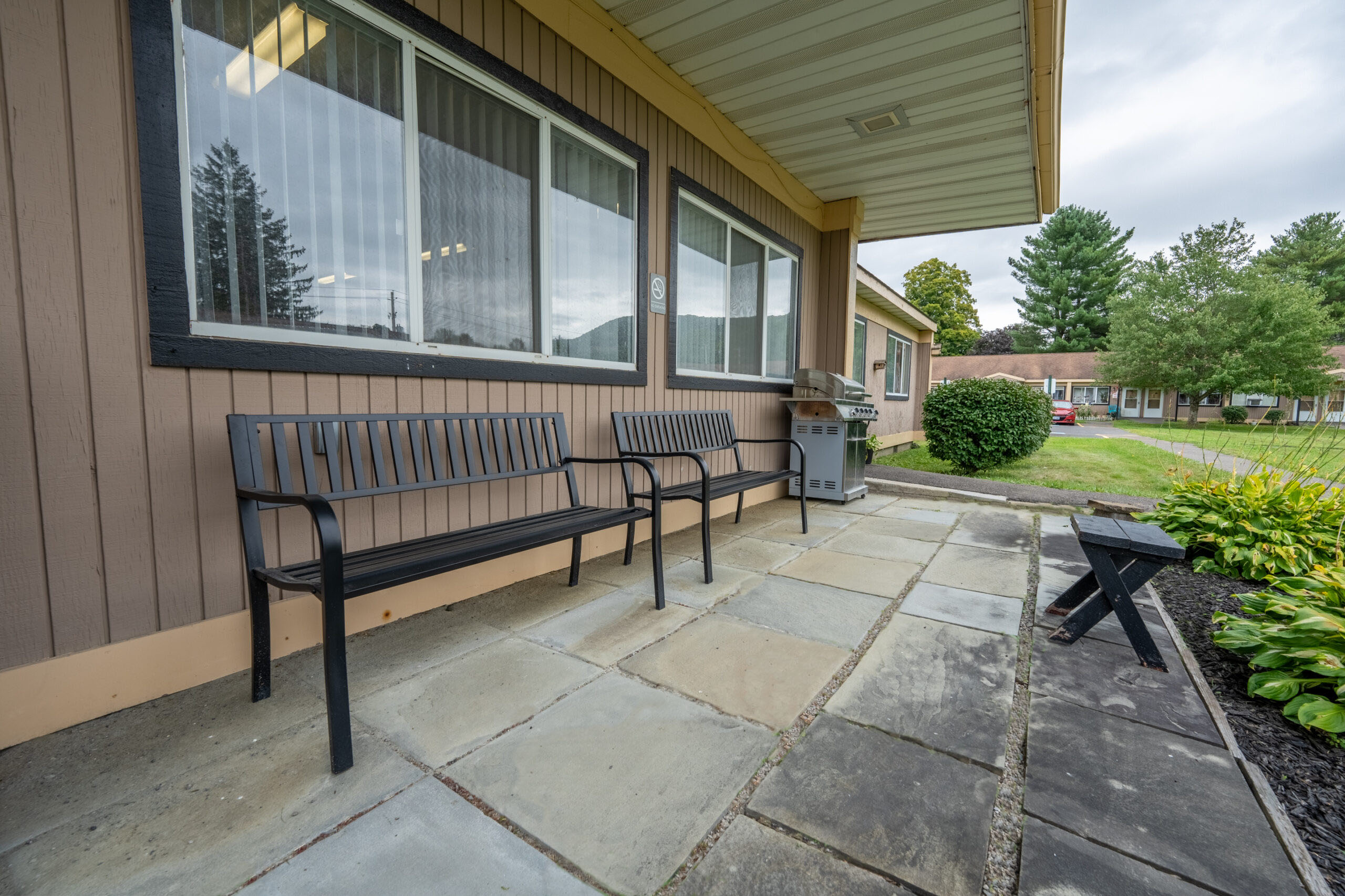 Meadow Park Patio
